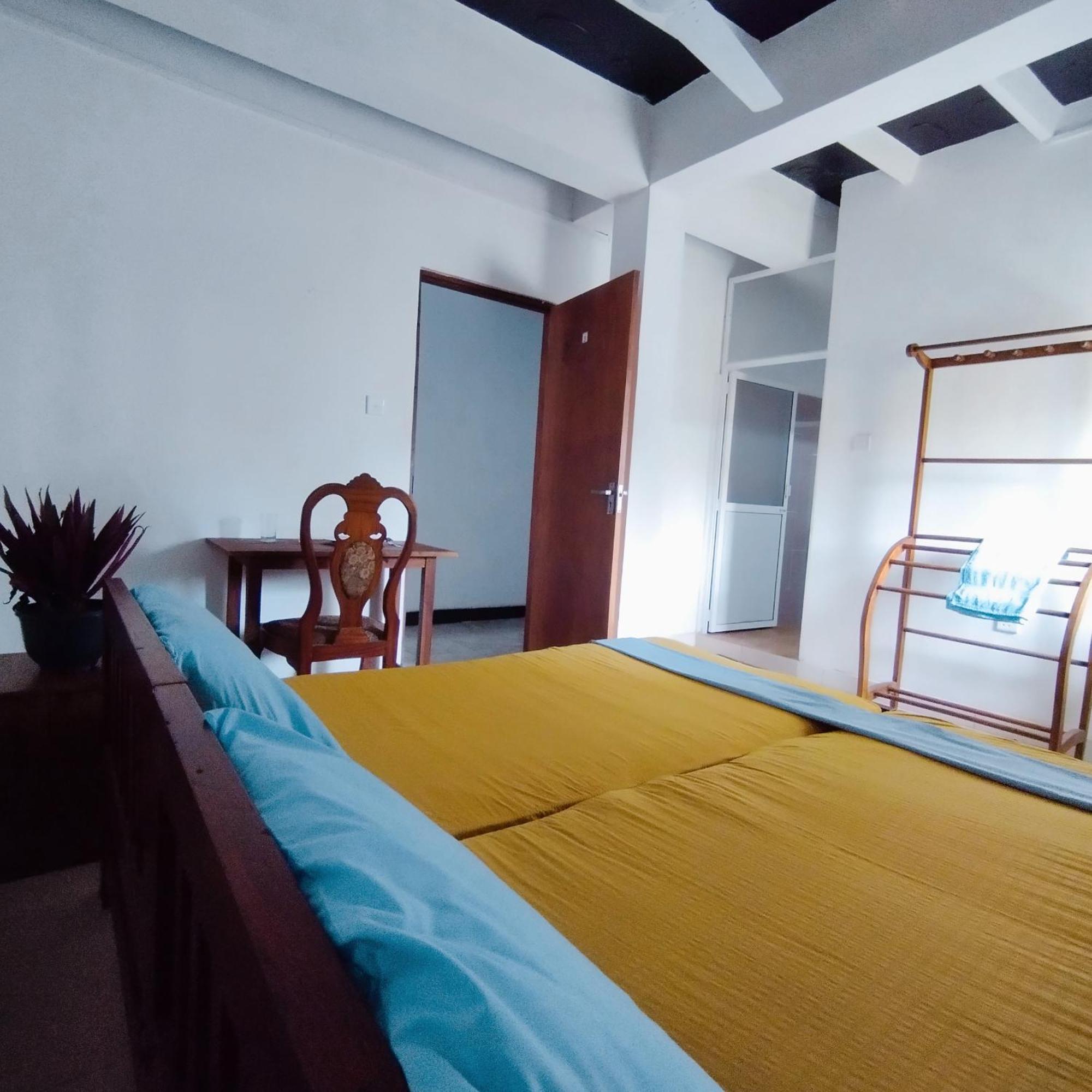 Glance Beach Ahangama Phòng bức ảnh